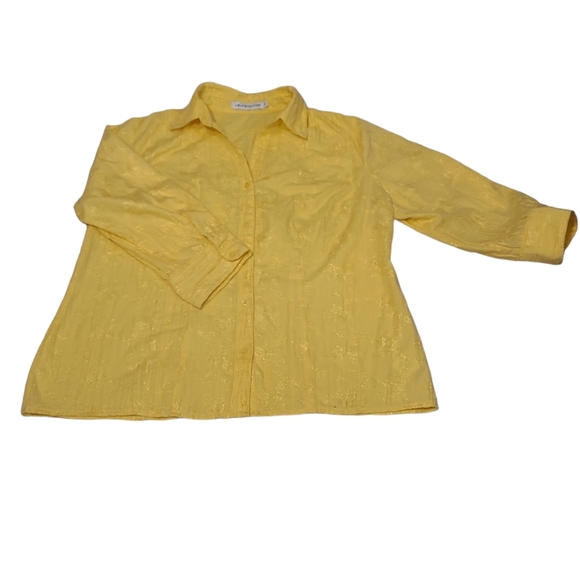 💲1️⃣ Laura Petites Yellow Embroidered Flowers Button-down 3/4 Slv Blouse Sz Sm - Picture 4 of 8